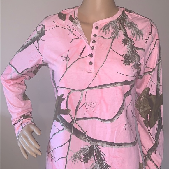 Real tree long sleeve - Picture 6 of 7